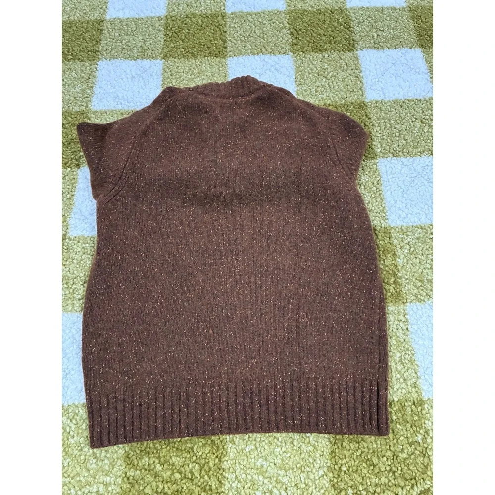 UNTUCKit Lambs Wool Blend Brown Speckled Mock Turtleneck Quarter Button Sweater